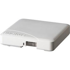 RUCKUS ZoneFlex R600 dual-band 802.11abgn/ac Wireless Access Point 3x3:3 streams BeamFlex+ dual ports 802.3af PoE support. Does not include power adapter or PoE injector. Includes Limited Lifetime Warra